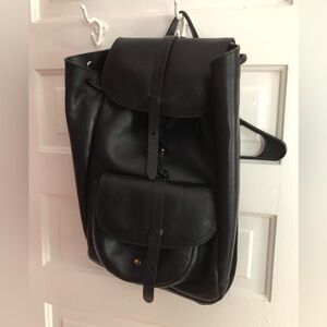 VGUC Madewell Transport Rucksack backpack in black